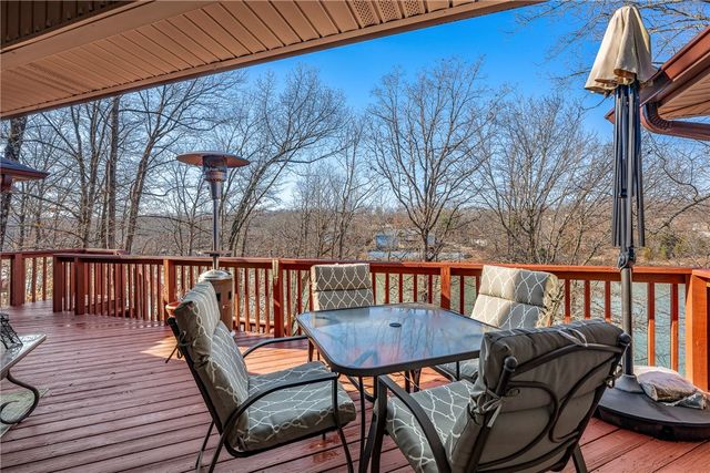 7 Brixham Lane, Bella Vista, AR 72714