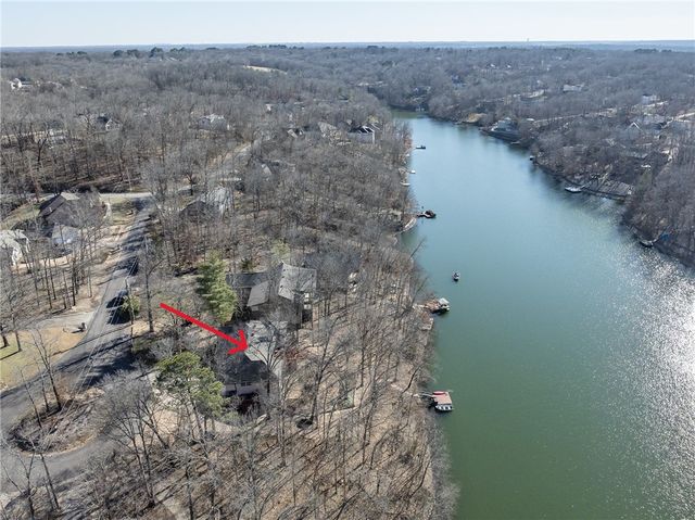 7 Brixham Lane, Bella Vista, AR 72714