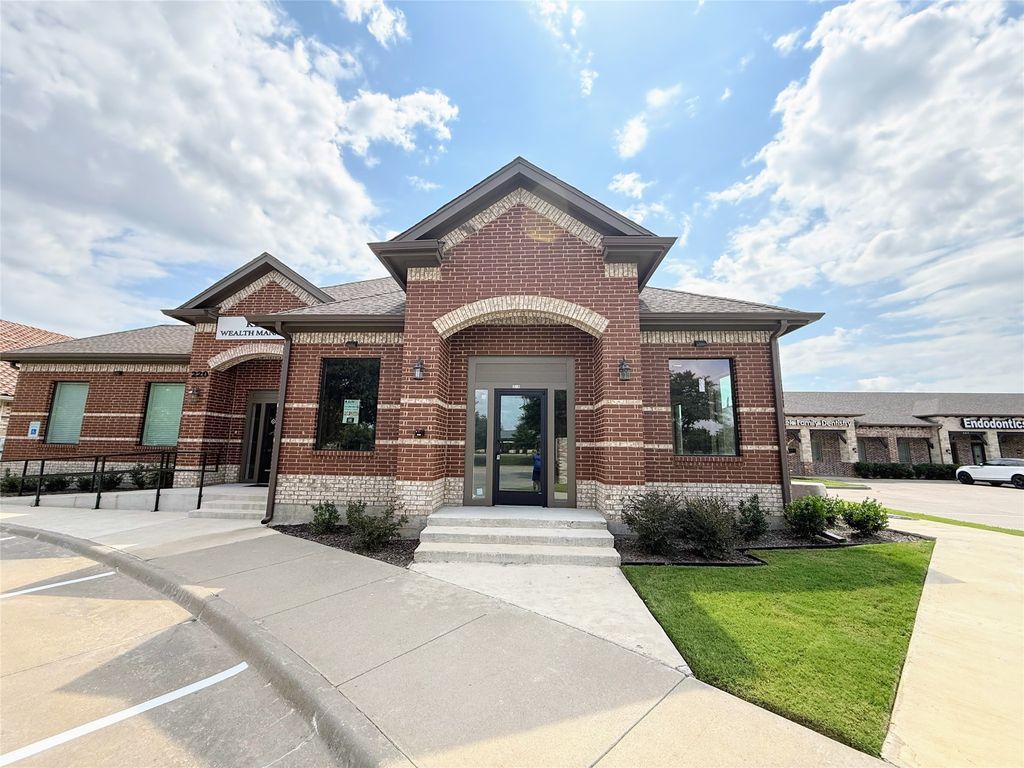 1511 W McDermott Drive 210 and #230, Allen, TX 75013