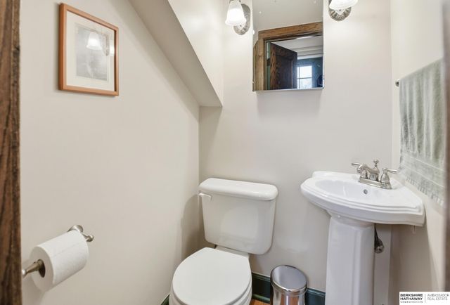 5304 Western Avenue, Omaha, NE 68132