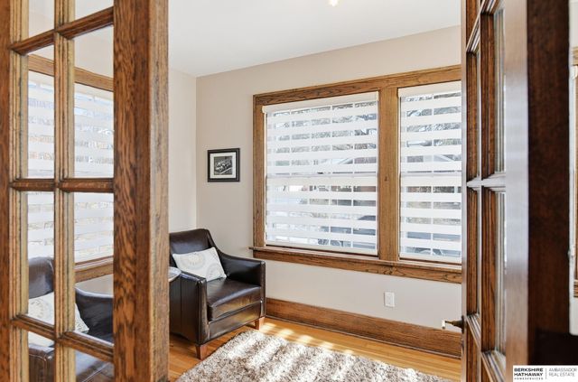 5304 Western Avenue, Omaha, NE 68132