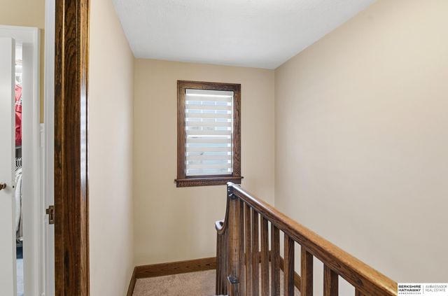 5304 Western Avenue, Omaha, NE 68132