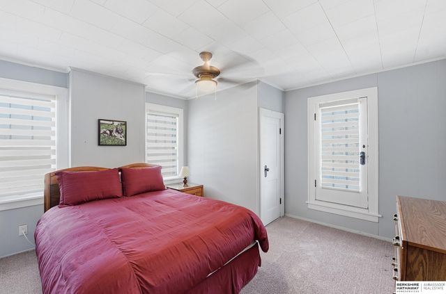 5304 Western Avenue, Omaha, NE 68132