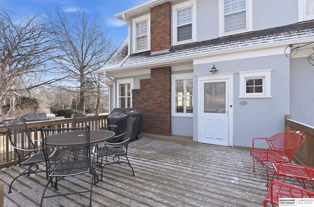 5304 Western Avenue, Omaha, NE 68132