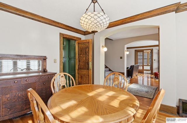 5304 Western Avenue, Omaha, NE 68132