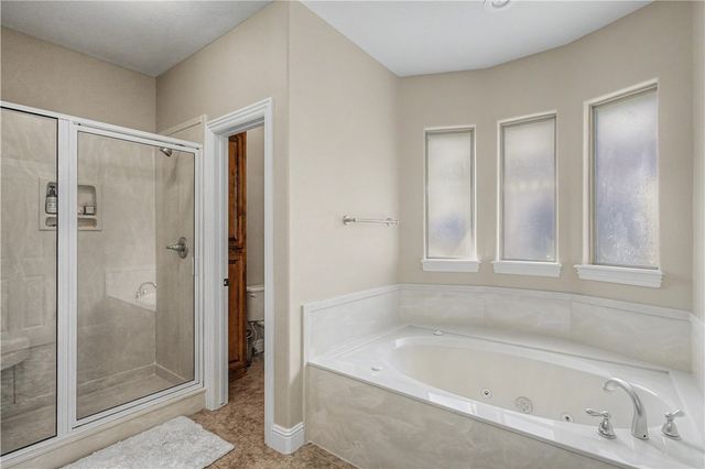 5500 S Lancaster Drive, Rogers, AR 72758