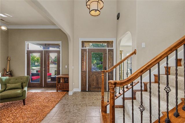 5500 S Lancaster Drive, Rogers, AR 72758