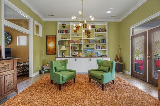 5500 S Lancaster Drive, Rogers, AR 72758