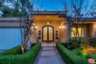 1915 Loma Vista Drive, Beverly Hills, CA 90210