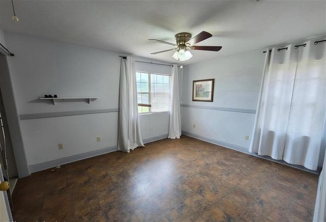 2730 Tealwood Drive, Sulphur, LA 70663