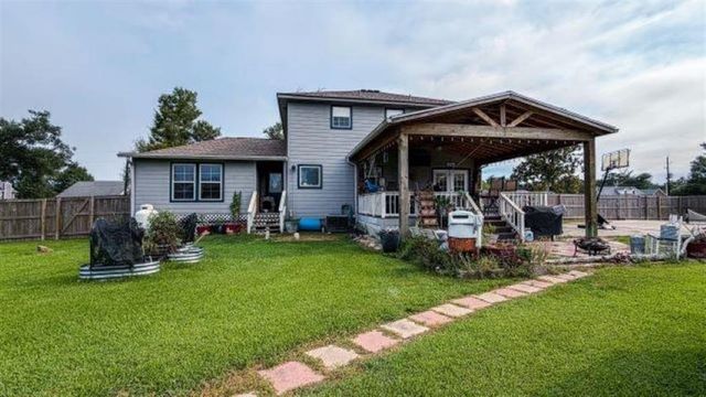 2730 Tealwood Drive, Sulphur, LA 70663