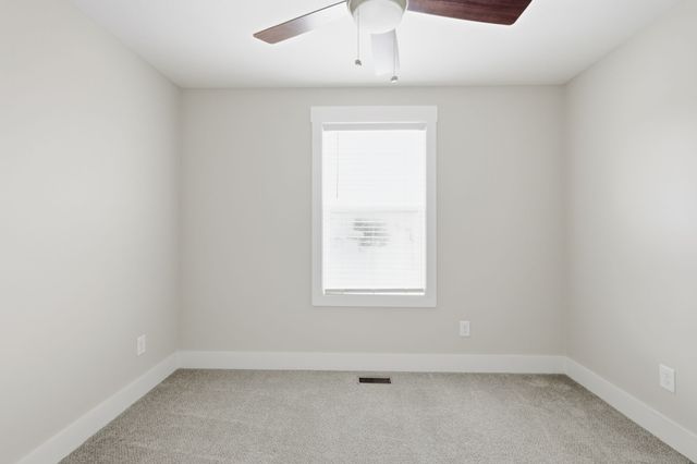 220 Croleywood Ln, Nashville, TN 37209