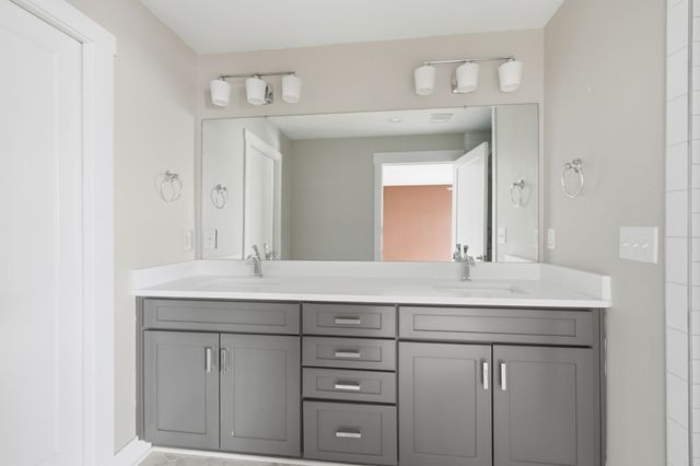 220 Croleywood Ln, Nashville, TN 37209