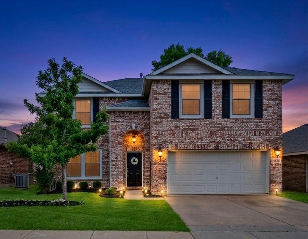 9836 Autumn Sage Drive, Fort Worth, TX 76108