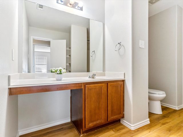 9836 Autumn Sage Drive, Fort Worth, TX 76108