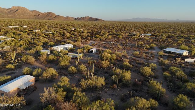 12122 W Lak A Yucca Place, Tucson, AZ 85743