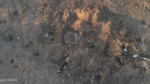 12122 W Lak A Yucca Place, Tucson, AZ 85743