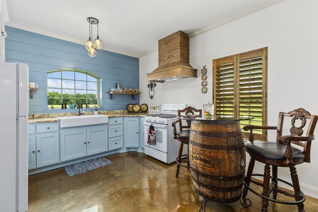 340 Private Road 5291, Yantis, TX 75497