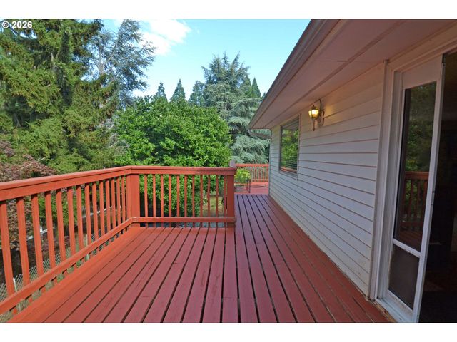6962 MACLEAY Rd Se, Salem, OR 97317