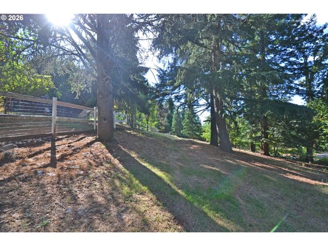 6962 MACLEAY Rd Se, Salem, OR 97317