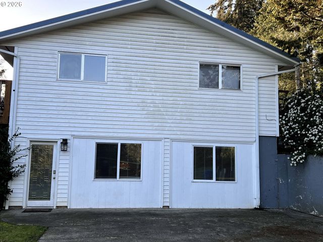 6962 MACLEAY Rd Se, Salem, OR 97317