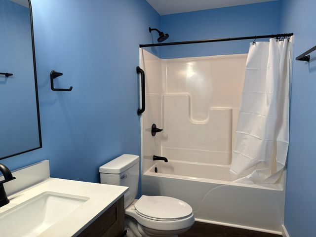 44 Blue Lake Rd, Mcminnville, TN 37110