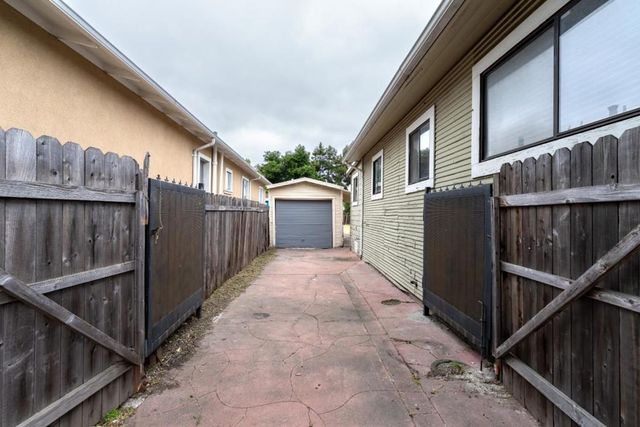 1839 100th Avenue, Oakland, CA 94603