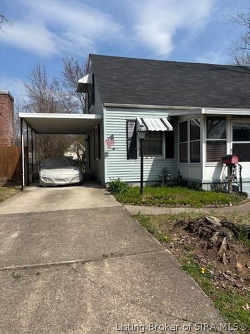 534 N Whitcomb Avenue, Clarksville, IN 47129