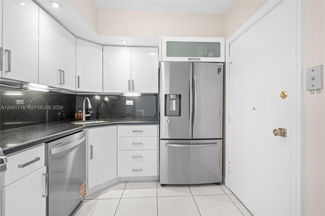 5601 Collins Ave 1515, Miami Beach, FL 33140