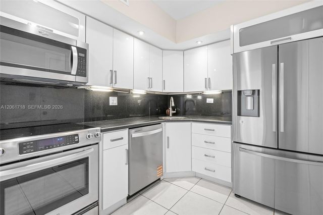 5601 Collins Ave 1515, Miami Beach, FL 33140