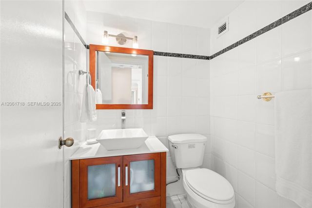5601 Collins Ave 1515, Miami Beach, FL 33140