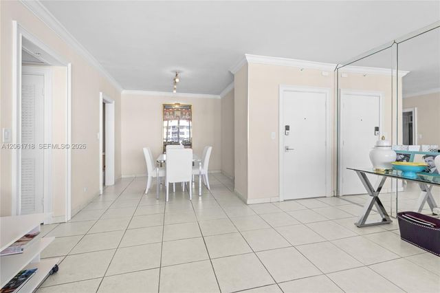 5601 Collins Ave 1515, Miami Beach, FL 33140
