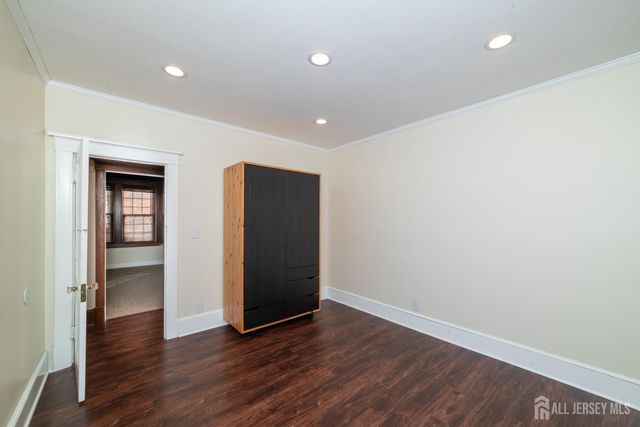 684 Amboy Avenue, Edison, NJ 08837