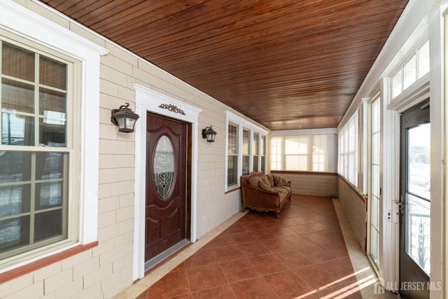 684 Amboy Avenue, Edison, NJ 08837