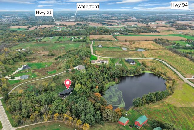 815 N English Settlement Avenue, Burlington, WI 53105