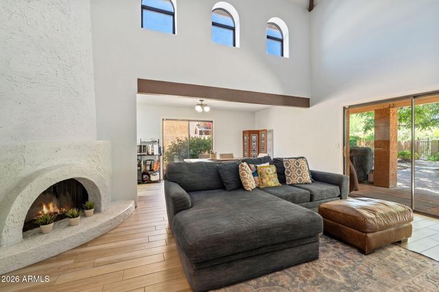 10437 N 9TH Street, Phoenix, AZ 85020