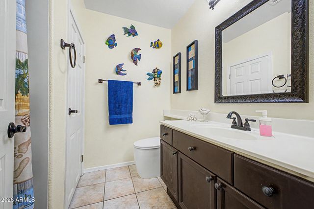 1154 W WINDJAMMER Drive, Gilbert, AZ 85233