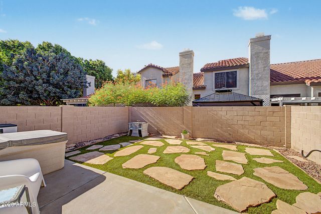 1154 W WINDJAMMER Drive, Gilbert, AZ 85233