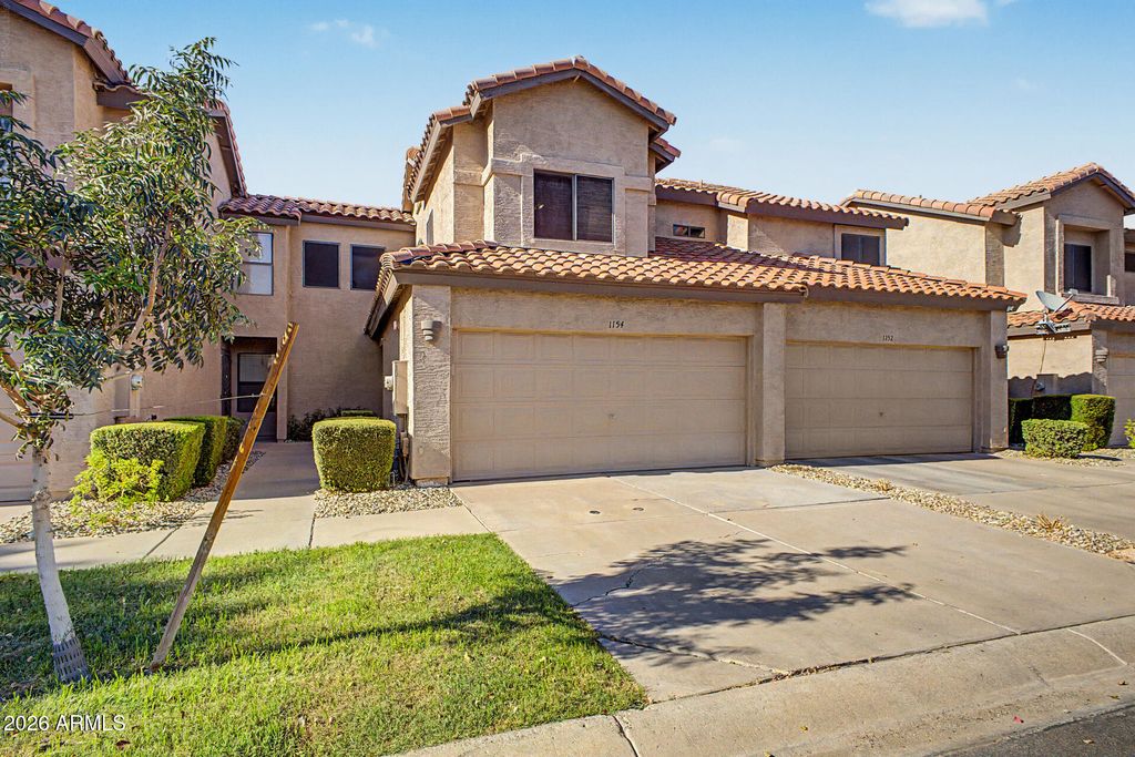 1154 W WINDJAMMER Drive, Gilbert, AZ 85233