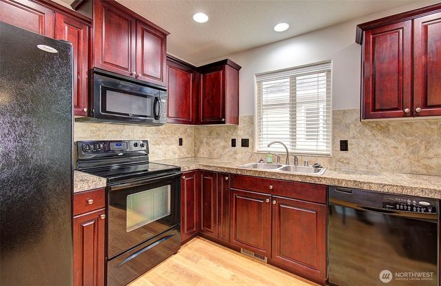 7618 NE 61st Way, Vancouver, WA 98662