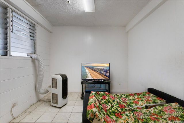 219 Kalihi Street, Honolulu, HI 96819