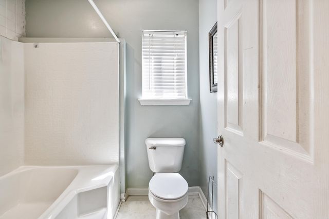 1024 River Oaks Drive, Benton, AR 72019