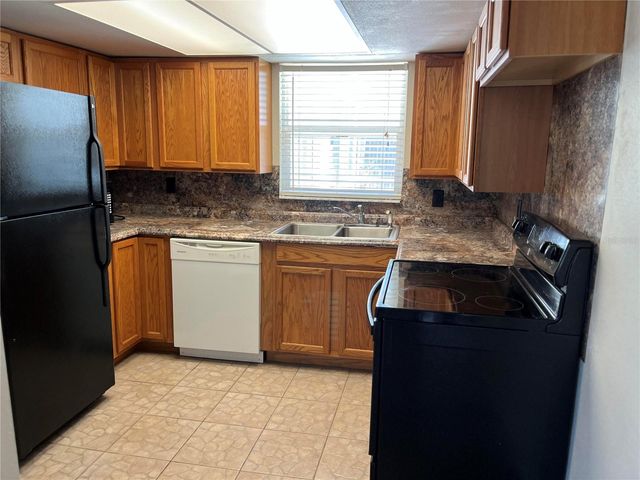 5746 FRIEDLY AVENUE, New Port Richey, FL 34652