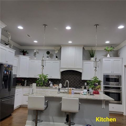 4705 SW Bedingfield Street, Bentonville, AR 72713