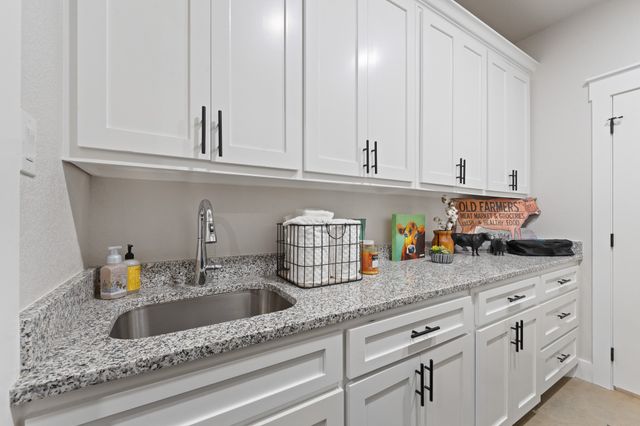 12024 Trailwood Drive, Whitney, TX 76692