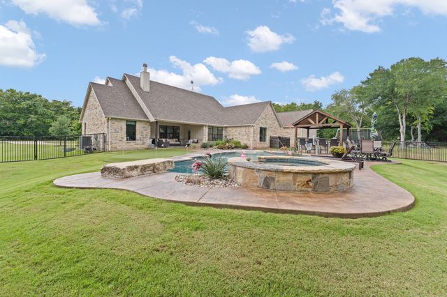 12024 Trailwood Drive, Whitney, TX 76692