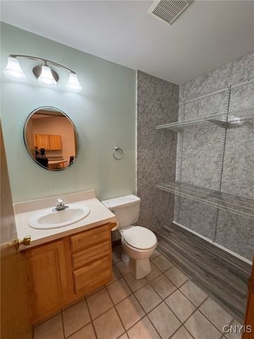 3674 Black Brant Drive, Clay, NY 13090