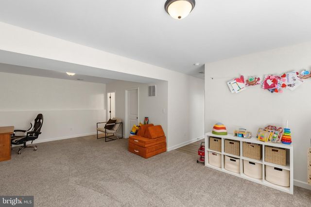 527 GROUSE DR, Winchester, VA 22602
