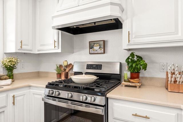 7051 Chaparral Dr, Shingle Springs, CA 95682