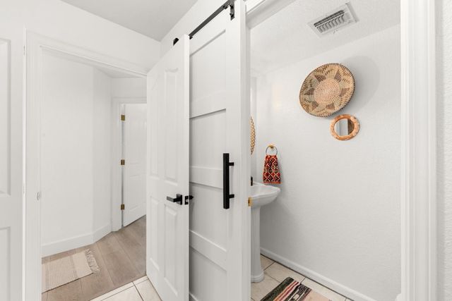 7051 Chaparral Dr, Shingle Springs, CA 95682